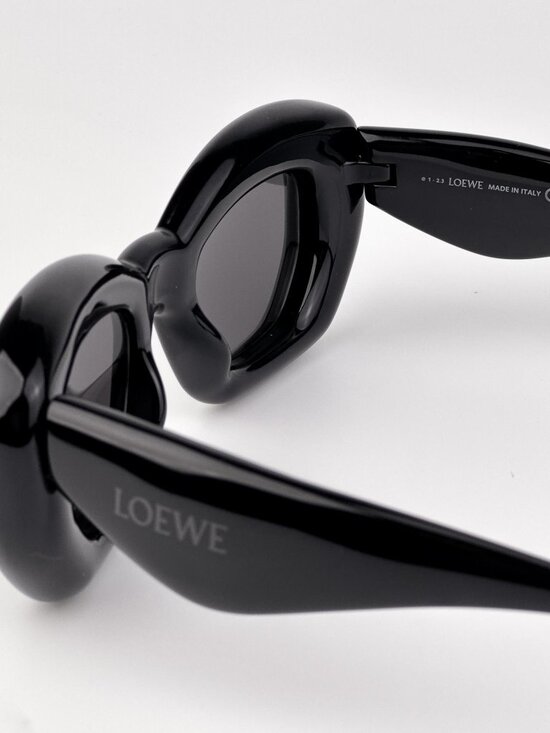 Loewe INFLATED Women Sunglasses – Black/Smoke Cat Eye Frame (LW40117I 01A) main image 11